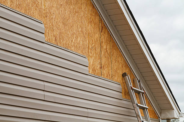 24/7 Emergency Storm Damage Siding Repair experts in Goochland, VA